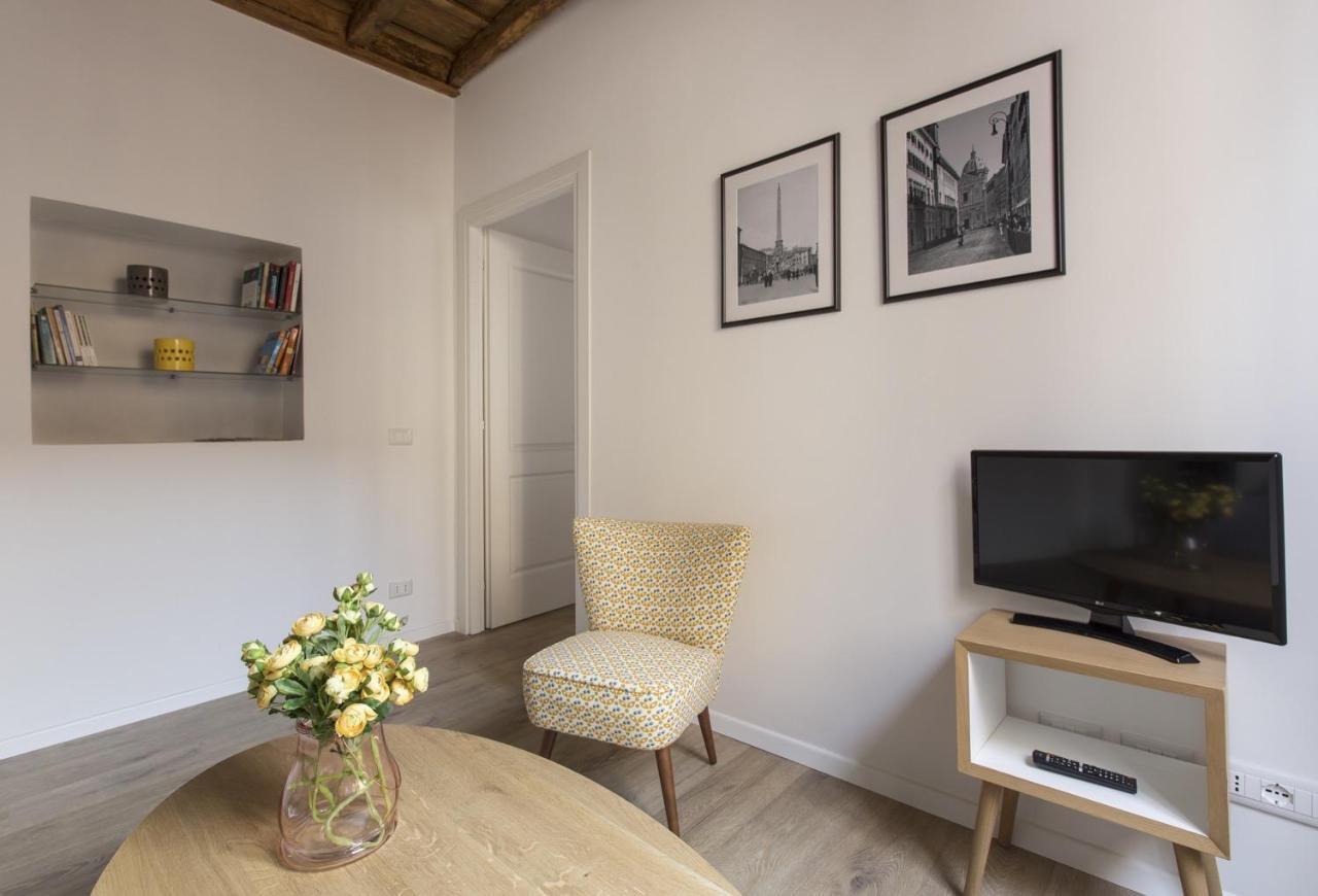 Cozy Apartment In Via Degli Spagnoli - Fromhometorome Exterior photo